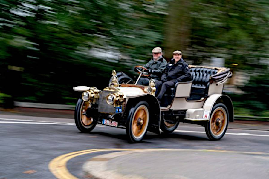 Mercedes-Simplex 28/32 PS Tourenwagen, Baujahr 1904.